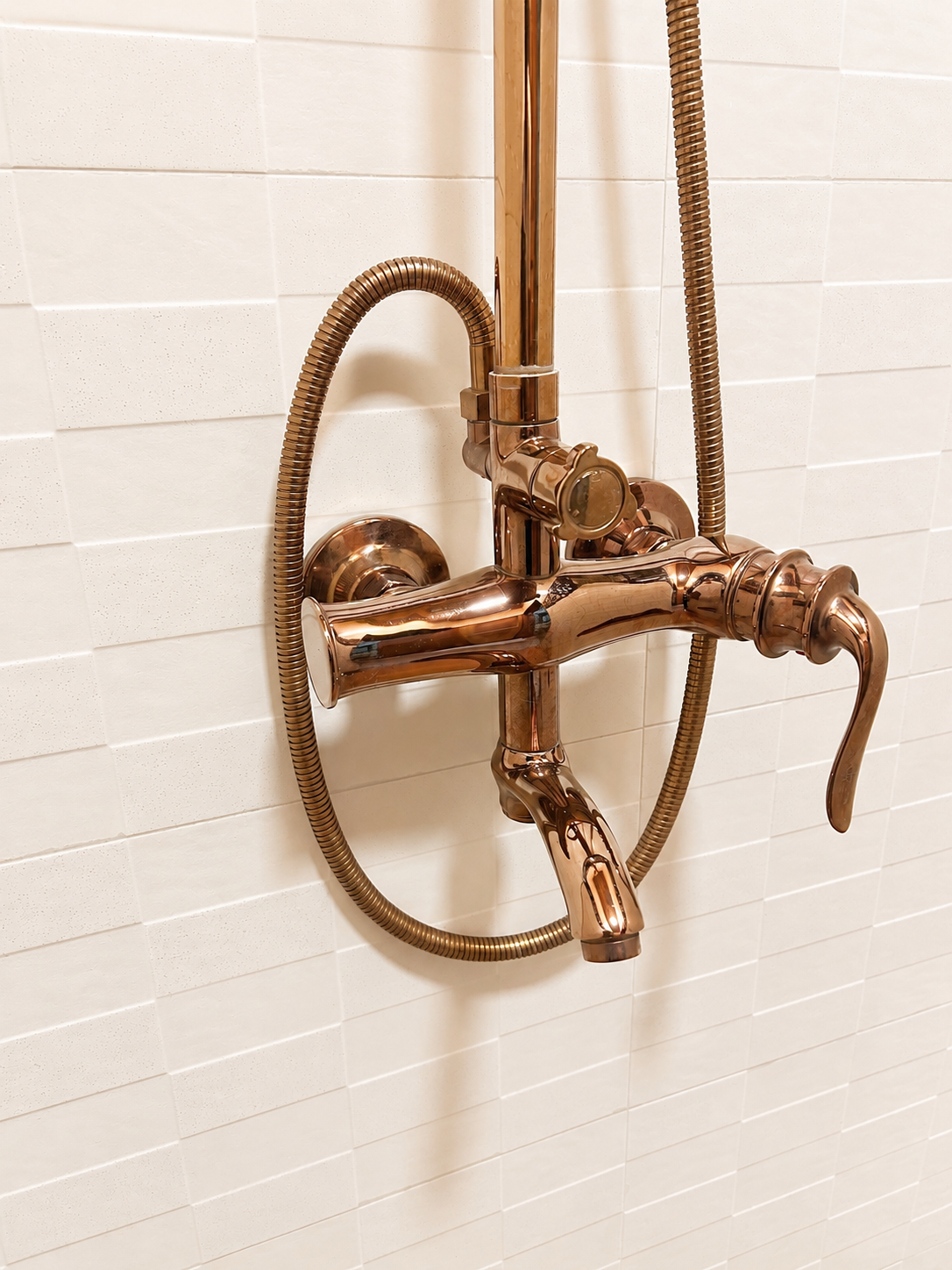 Menelik cottage shower faucet detail at Warujojo Safari Lodge