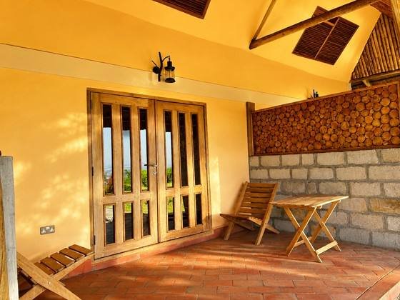 Cut thatch over hand-laid stone walls at Warujojo Safari Lodge